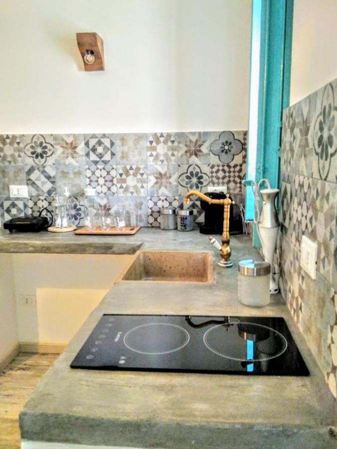 Home Holiday Sicily Изола-делле-Феммине Экстерьер фото