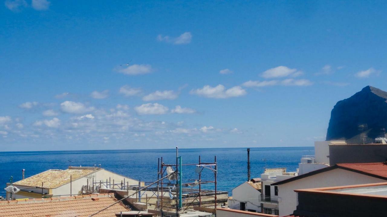 Home Holiday Sicily Изола-делле-Феммине Экстерьер фото
