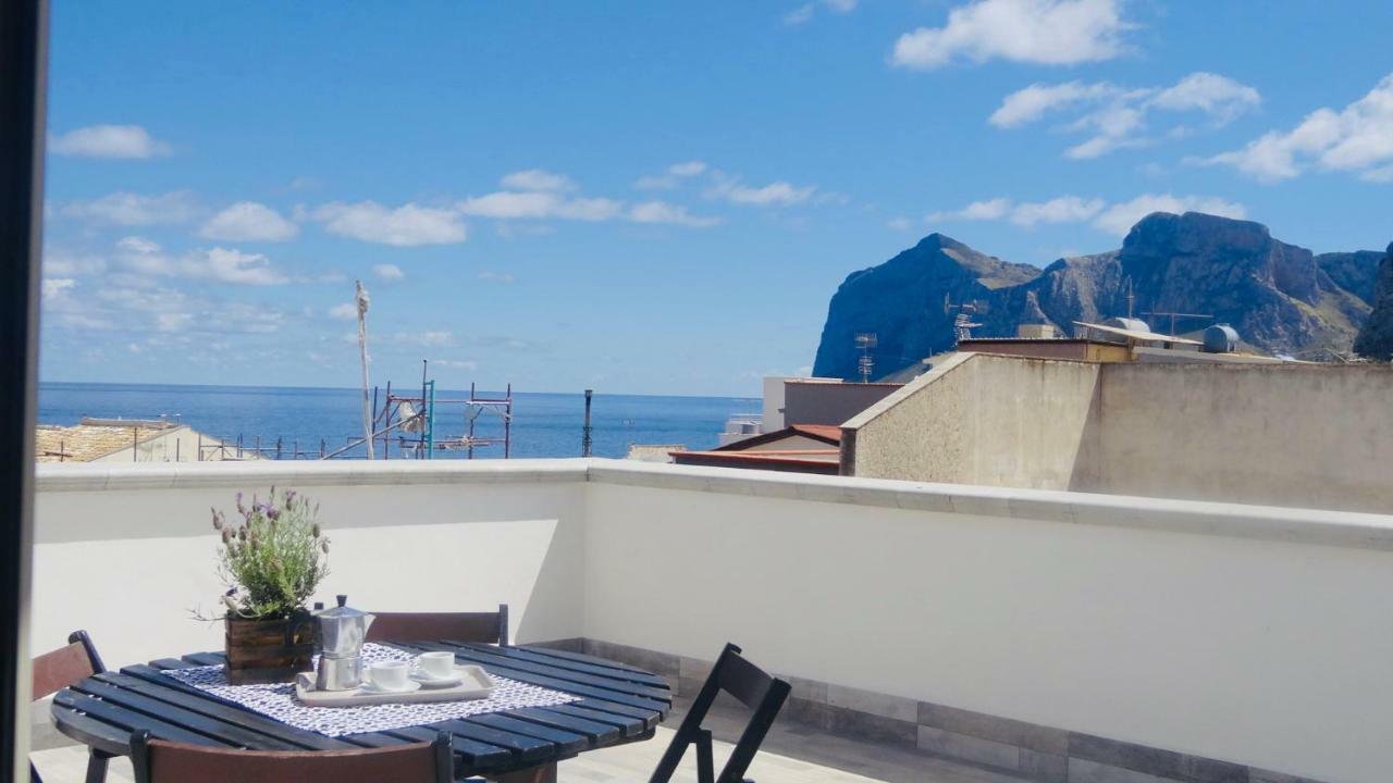 Home Holiday Sicily Изола-делле-Феммине Экстерьер фото