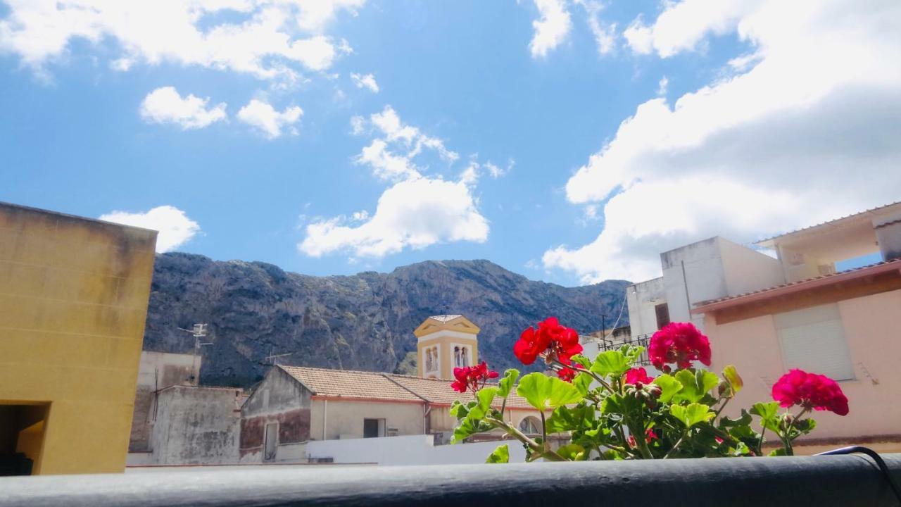 Home Holiday Sicily Изола-делле-Феммине Экстерьер фото