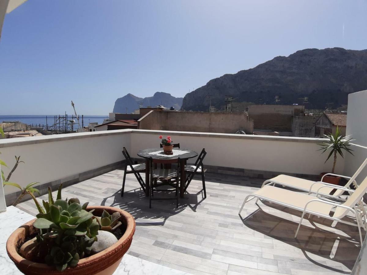 Home Holiday Sicily Изола-делле-Феммине Экстерьер фото