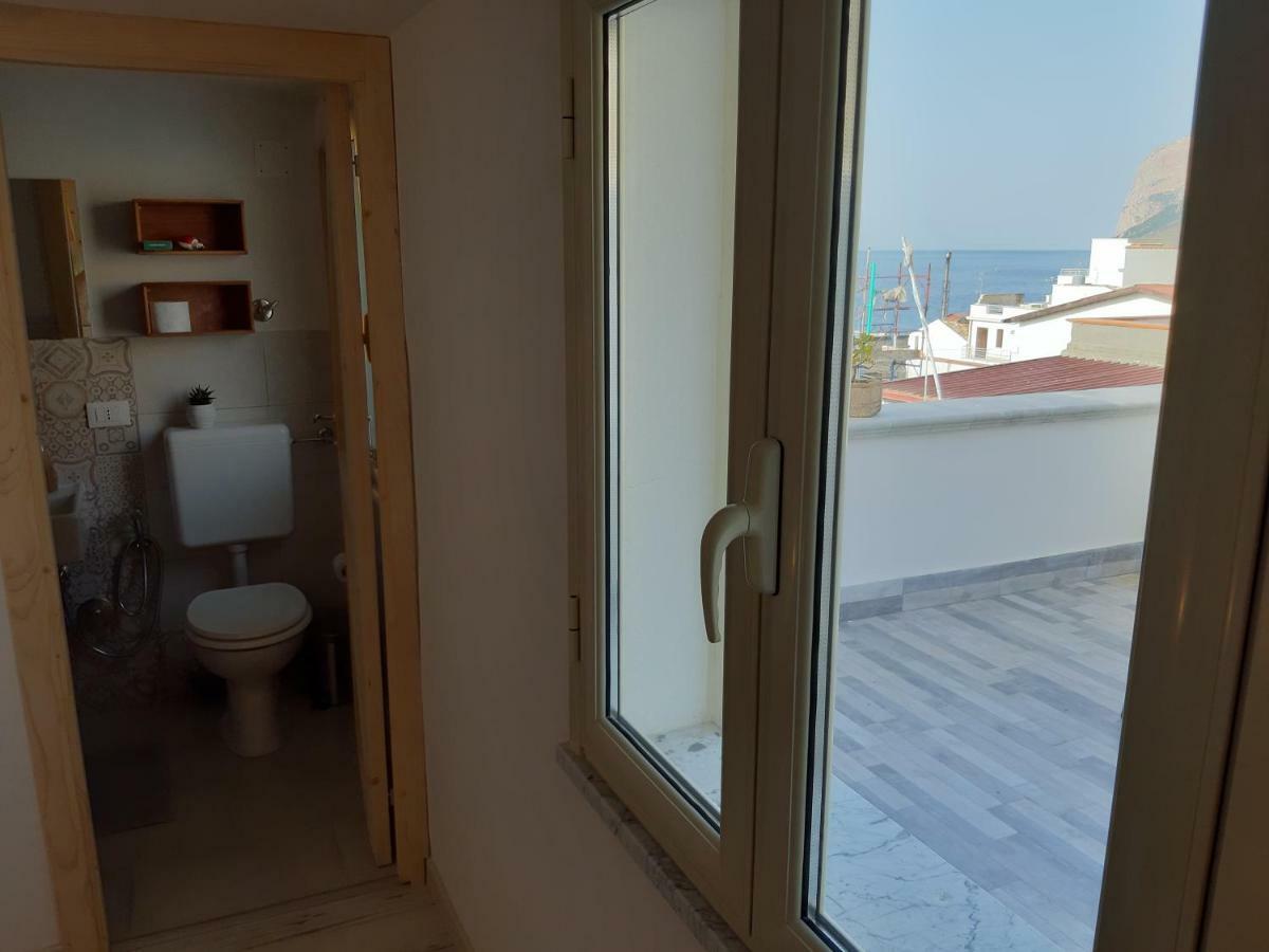Home Holiday Sicily Изола-делле-Феммине Экстерьер фото